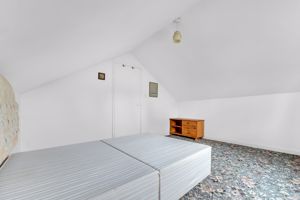 Photo 40- click for photo gallery